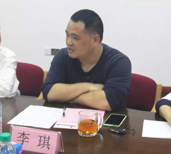 小藍(lán)開發(fā)區(qū)經(jīng)發(fā)局李淇處長