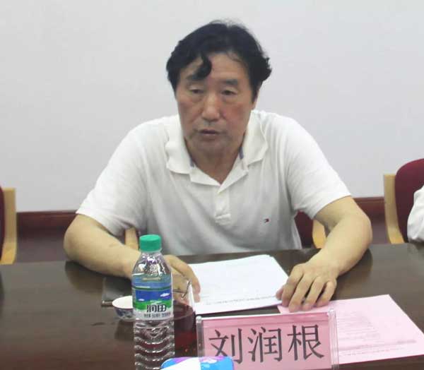 百勝智能劉潤根董事長