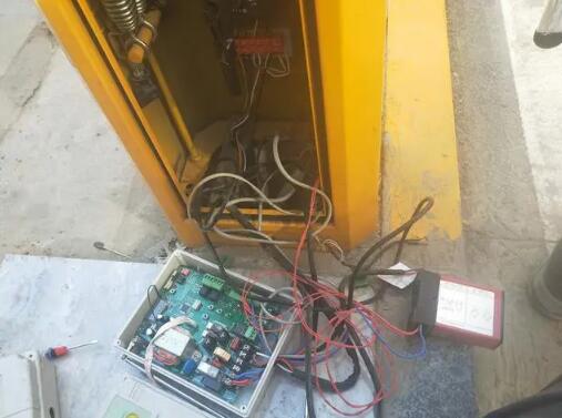 道閘機遙控器配對