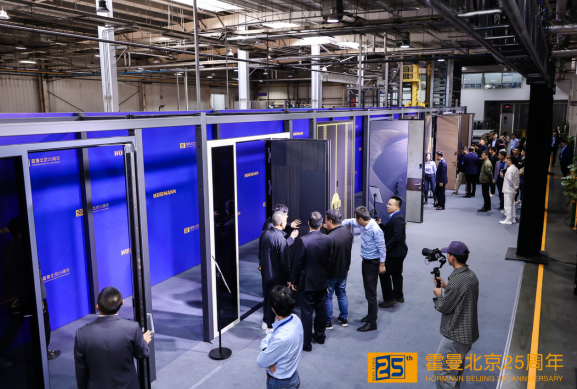 參觀了全系列新品