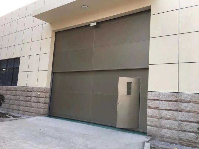 工業(yè)分節(jié)提升門，提高效率沒有怕的！