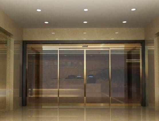 自動感應(yīng)門的尺寸大小關(guān)乎到整扇門的運行 要慎重