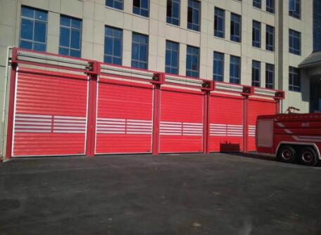 好的車庫門應(yīng)該具備哪些功能？還等什么，趕緊學(xué)起來吧！