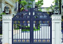 日常使用中，如何對(duì)庭院大門(mén)進(jìn)行清潔？