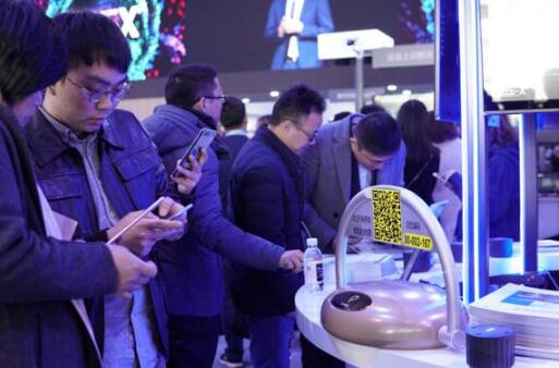 約泊?掃碼停車(chē)亮相華為生態(tài)大會(huì) 以行動(dòng)共創(chuàng)智慧停車(chē)新紀(jì)元