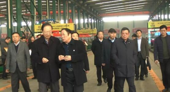 山東省政協(xié)副主席韓金峰蒞臨九路泊車考察指導(dǎo)