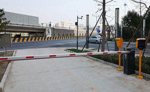 河北廊坊燕郊中興和園無(wú)人值守車(chē)牌識(shí)別系統(tǒng)工程案例