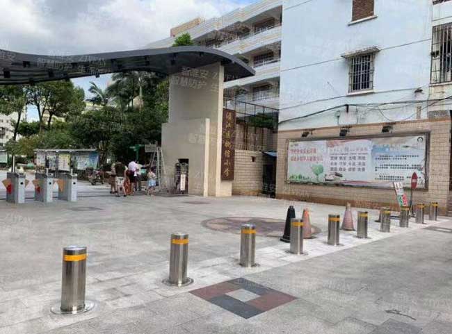 湛江湞江區(qū)執(zhí)信小學升降柱案例 - 中出網(wǎng)-智能出入口與停車充電門戶