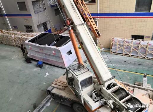 建星智能引進新設(shè)備