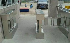 山東煙臺公安分局通道閘案例