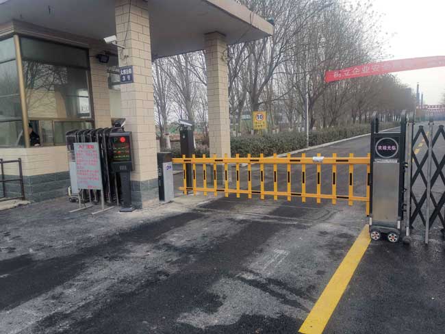 山西鑫遠電力器材有限公司車牌識別案例 - 中出網-智能出入口與停車充電門戶