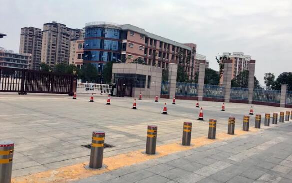 百勝36V直流無刷升降地柱校園安全守護(hù)神