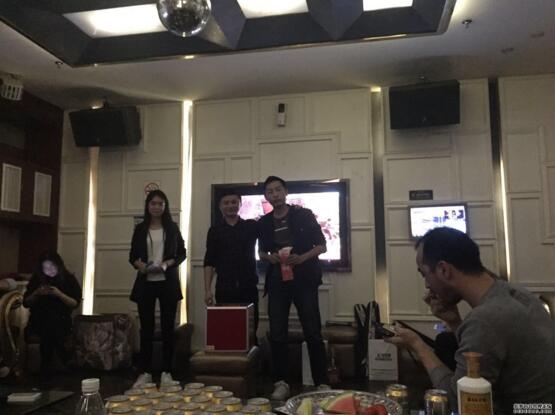 二等獎(jiǎng)?lì)C獎(jiǎng)