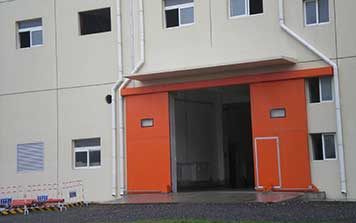 推拉工業(yè)門