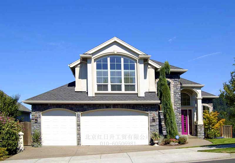 翻板式車庫(kù)門(mén)