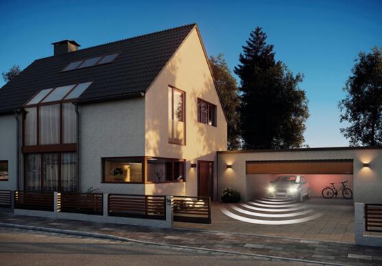 圖：即使沒有遙控器，也可以通過智能手機(jī)打開車庫(kù)門