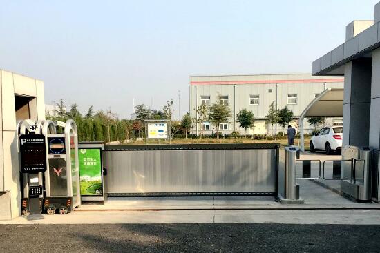 車牌識別-河南中帥醫(yī)藥有限公司 - 中出網(wǎng)-智能出入口與停車充電門戶