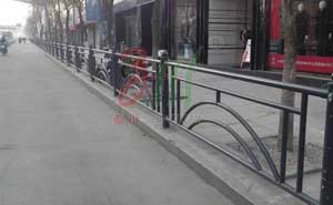 連云港東?？h道路邊緣護(hù)欄工程