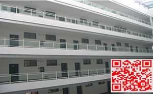 金華職業(yè)技術(shù)學(xué)院玻璃陽臺(tái)護(hù)欄、飄窗護(hù)欄案例