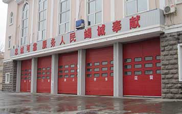 消防工業(yè)車庫(kù)提升門