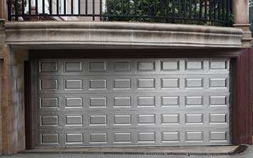 不銹鋼車庫(kù)門