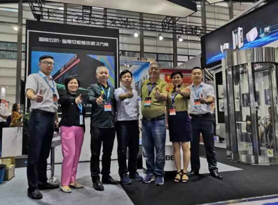 回顧歷屆展會，每一次精彩亮相和呈現(xiàn)