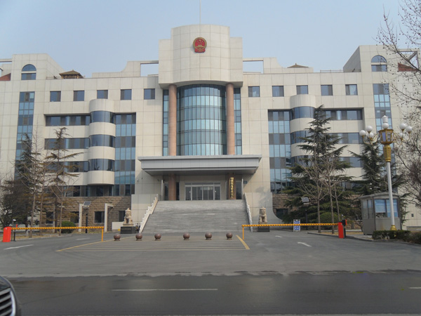 淄博市桓臺縣人民法院道閘案例 - 中出網(wǎng)-智能出入口與停車充電門戶