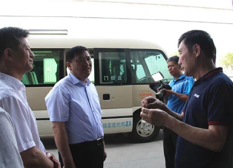 市委常委、市委組織部部長李鎮(zhèn)發(fā)高度評價百勝智能