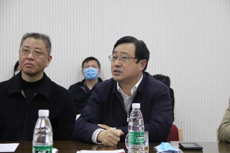 南昌市工信局局長(zhǎng)何琦提出幫扶方案