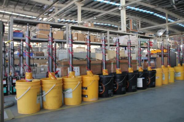 升降柱機(jī)芯需要經(jīng)過(guò)24小時(shí)防水測(cè)試