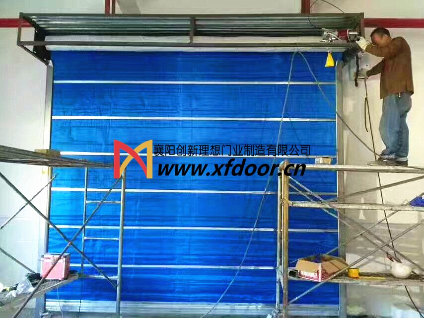 孝感市嘉航酒店特級(jí)無機(jī)布防火卷簾門案例 - 中出網(wǎng)-智能出入口與停車充電門戶