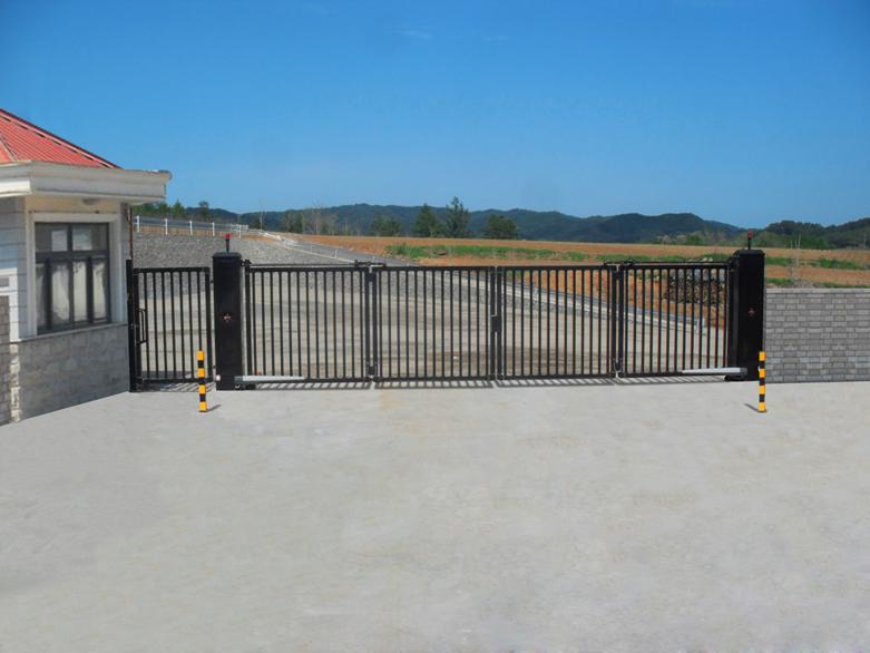 遼寧撫順某公司選擇南北德信為懸浮門(mén)供貨商