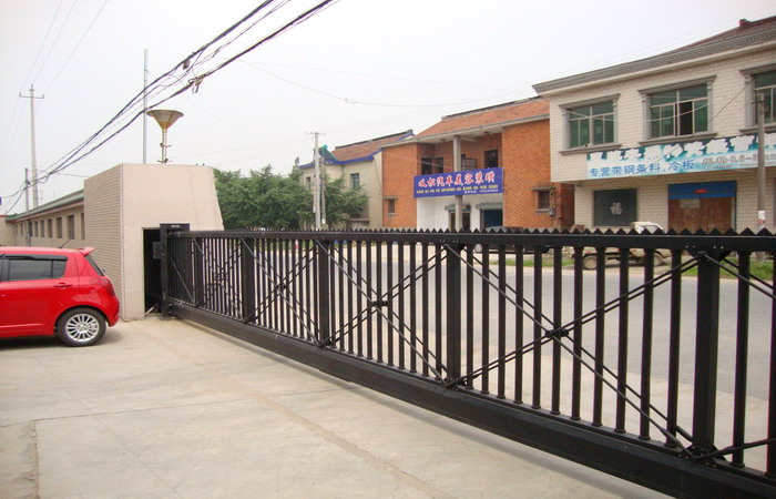 南北德信懸浮折疊門成為江蘇丹陽姚氏燈具有限公司的首選