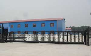 河北唐山豐潤區(qū)機械廠智能無軌懸浮門工程案例 - 中出網(wǎng)-智能出入口與停車充電門戶