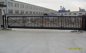 長(zhǎng)春市真子食品有限公司智能無(wú)軌懸浮門(mén)工程案例 - 中出網(wǎng)-智能出入口與停車(chē)充電門(mén)戶