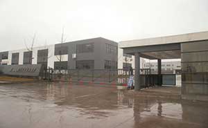 重慶華豐鋁業(yè)集團智能無軌懸浮門工程案例 - 中出網(wǎng)-智能出入口與停車充電門戶