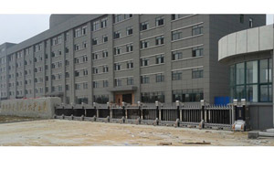 安然納米集團(tuán)伸縮門案例