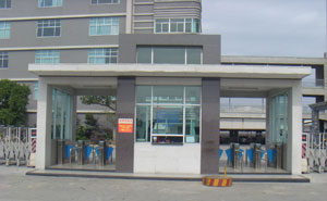 東莞永嘉盛正大門通道閘案例