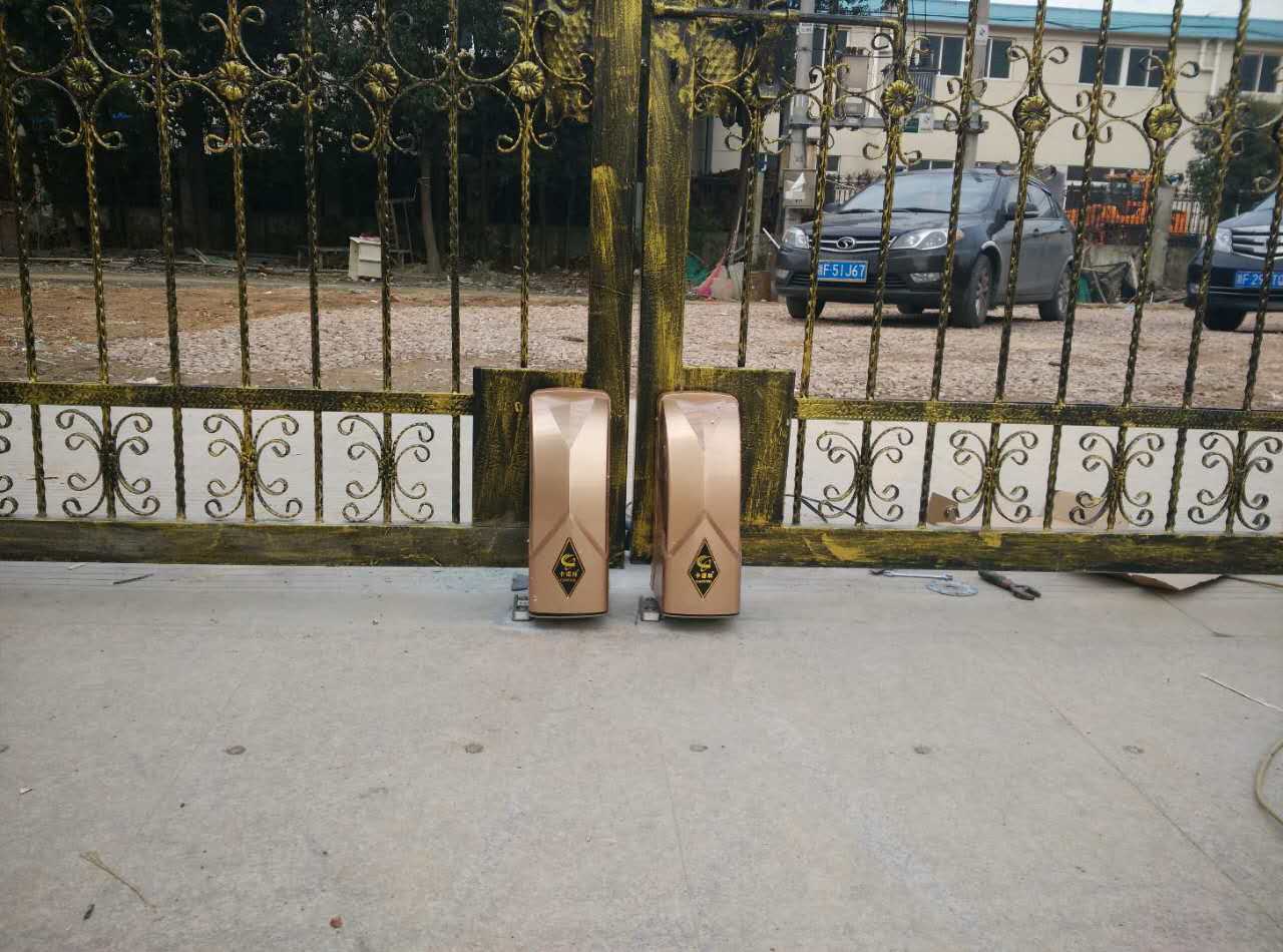 工業(yè)重型智能遙控開門機(jī)