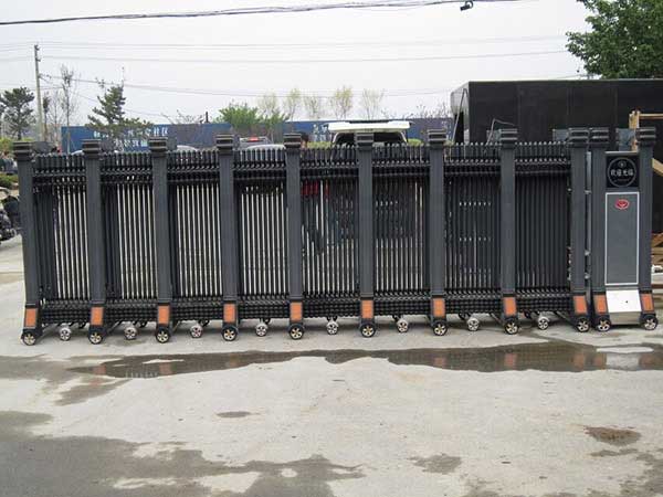 鞍山湯崗子鎮(zhèn)政府伸縮門案例 - 中出網(wǎng)-智能出入口與停車充電門戶