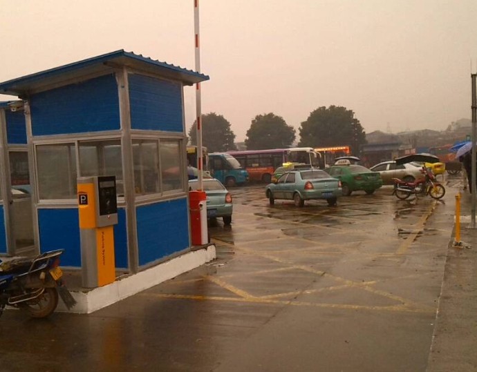 永州高鐵站停車場收費(fèi)系統(tǒng)案例 - 中出網(wǎng)-智能出入口與停車充電門戶