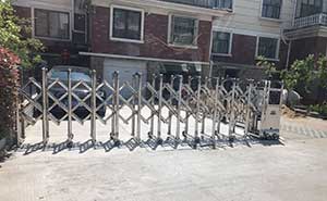 香榭麗小別墅電動伸縮門案例