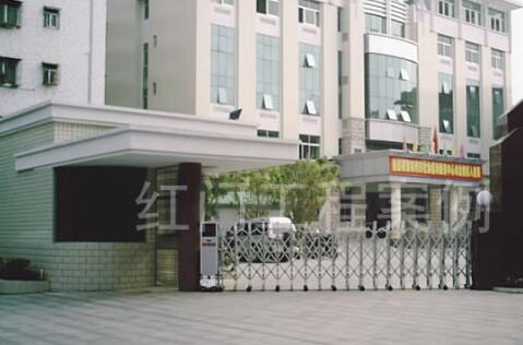 懷化市民政局電動伸縮門案例 - 中出網(wǎng)-智能出入口與停車充電門戶