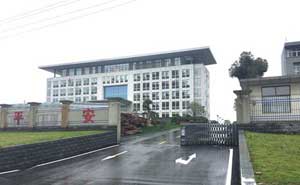 孝感蘄春縣檢察院電動(dòng)伸縮門案例