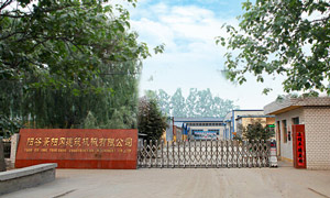 陽谷景陽崗建筑機(jī)械公司伸縮門案例 - 中出網(wǎng)-智能出入口與停車充電門戶