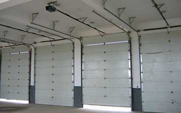 電動(dòng)車庫門