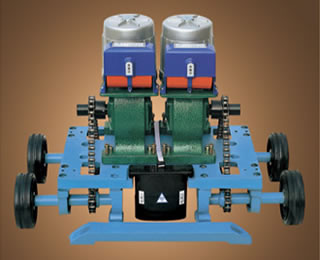 無(wú)軌伸縮開(kāi)門(mén)機(jī)