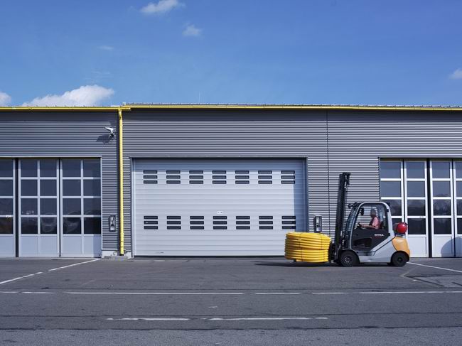 硬質金屬快速門