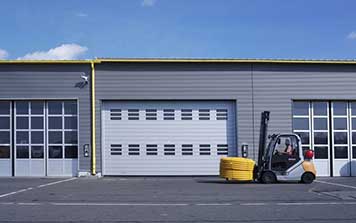 硬質(zhì)金屬快速門