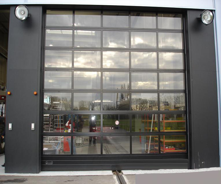 鋁合金工業(yè)提升門(mén)